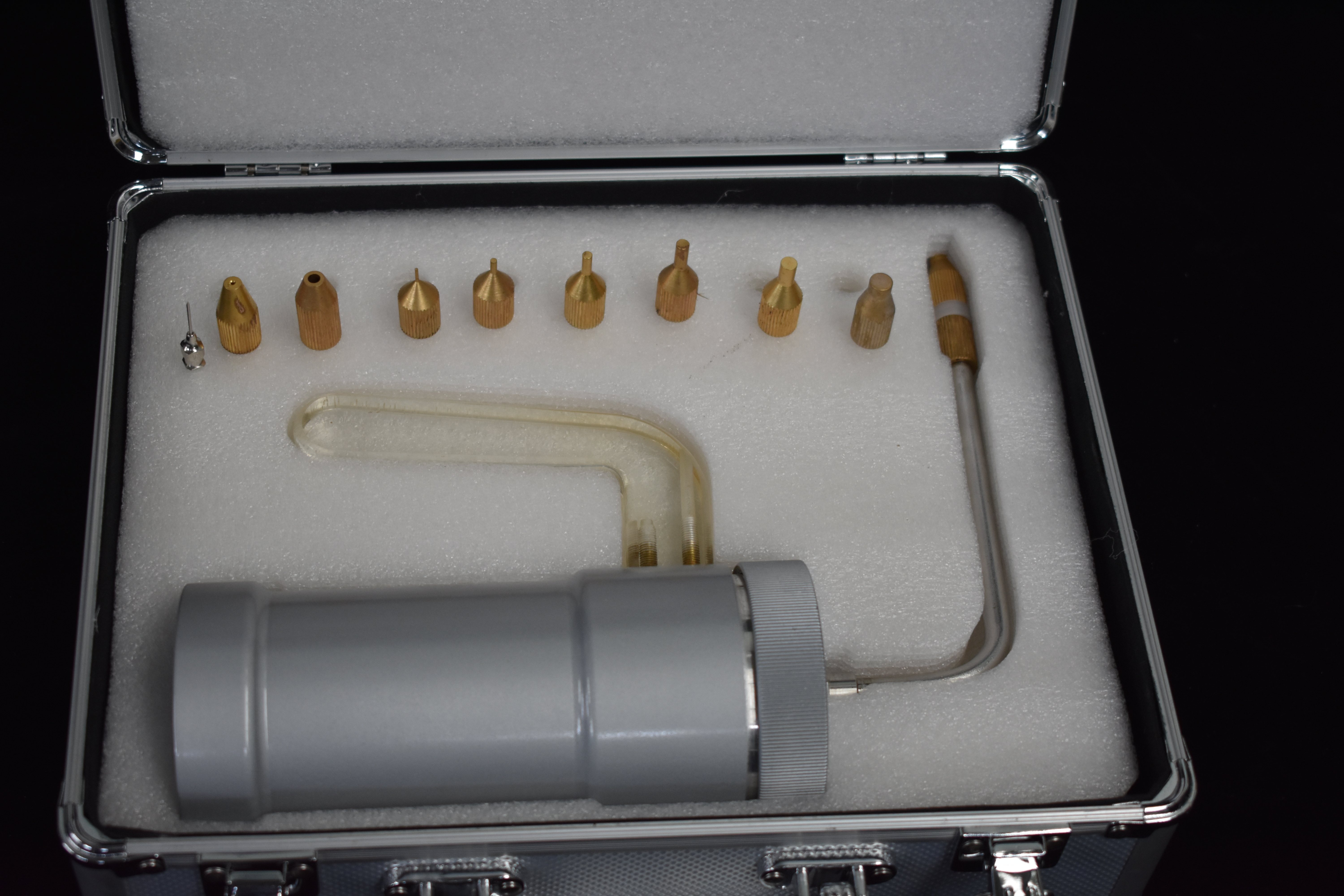 Introduction of liquid nitrogen gun for medical liquid nitrogen treatment instrument